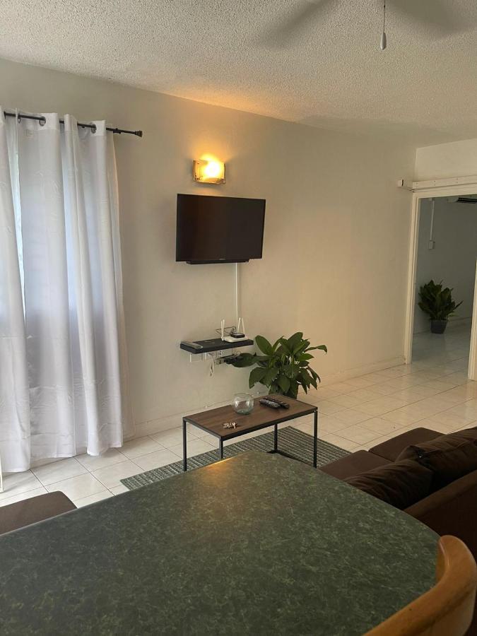 Finest Accommodation Marley Manor Apt # 513 Ground Floor 6 Marley Rd Kgn 6 คิงส์ตัน ภายนอก รูปภาพ